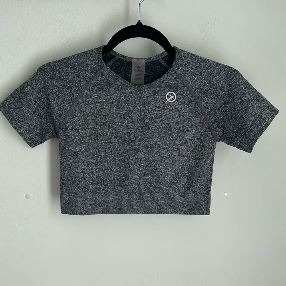 Onset women’s top